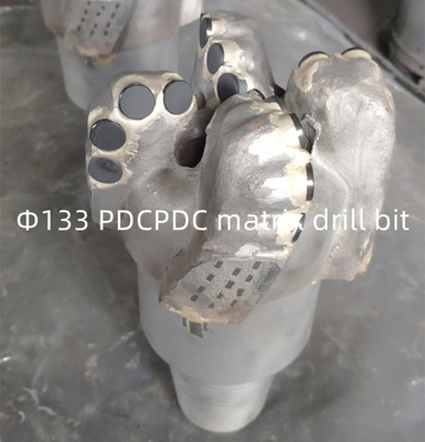 مثقاب حفر الصخور PDC ، PDC روك بت 133mm OEM ODM